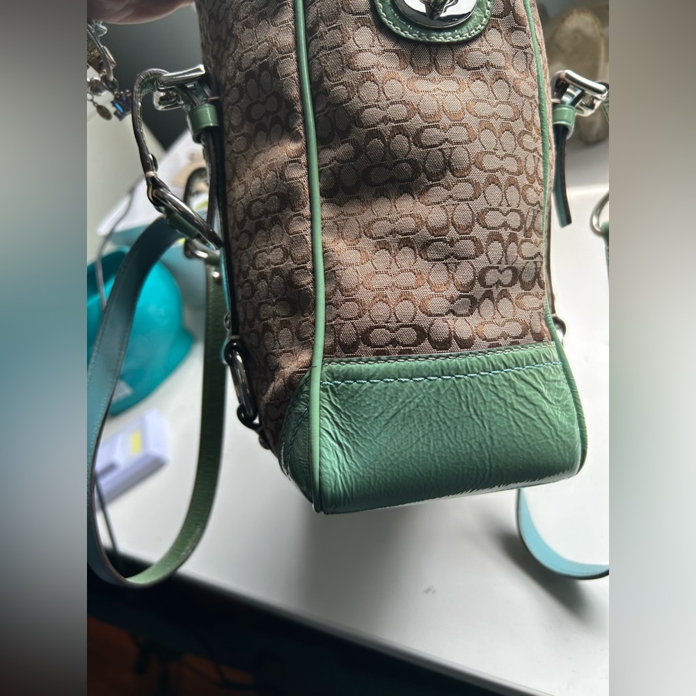VINTAG Coach Y2K Shoulder Green /Aqua Authentic - Picture 3 of 7